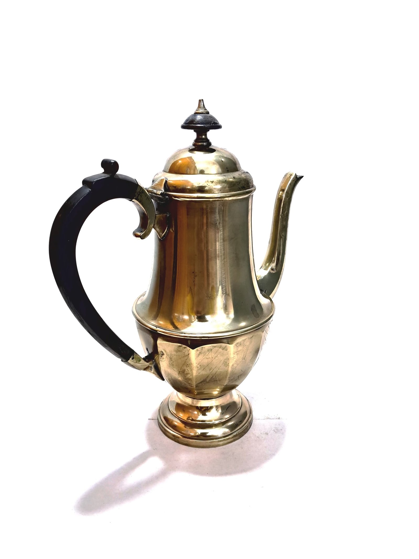 Vintage Edwardian Brass Coffee Pot – Antique Coffee Server with Dark Wooden Handle & Hinged Lid