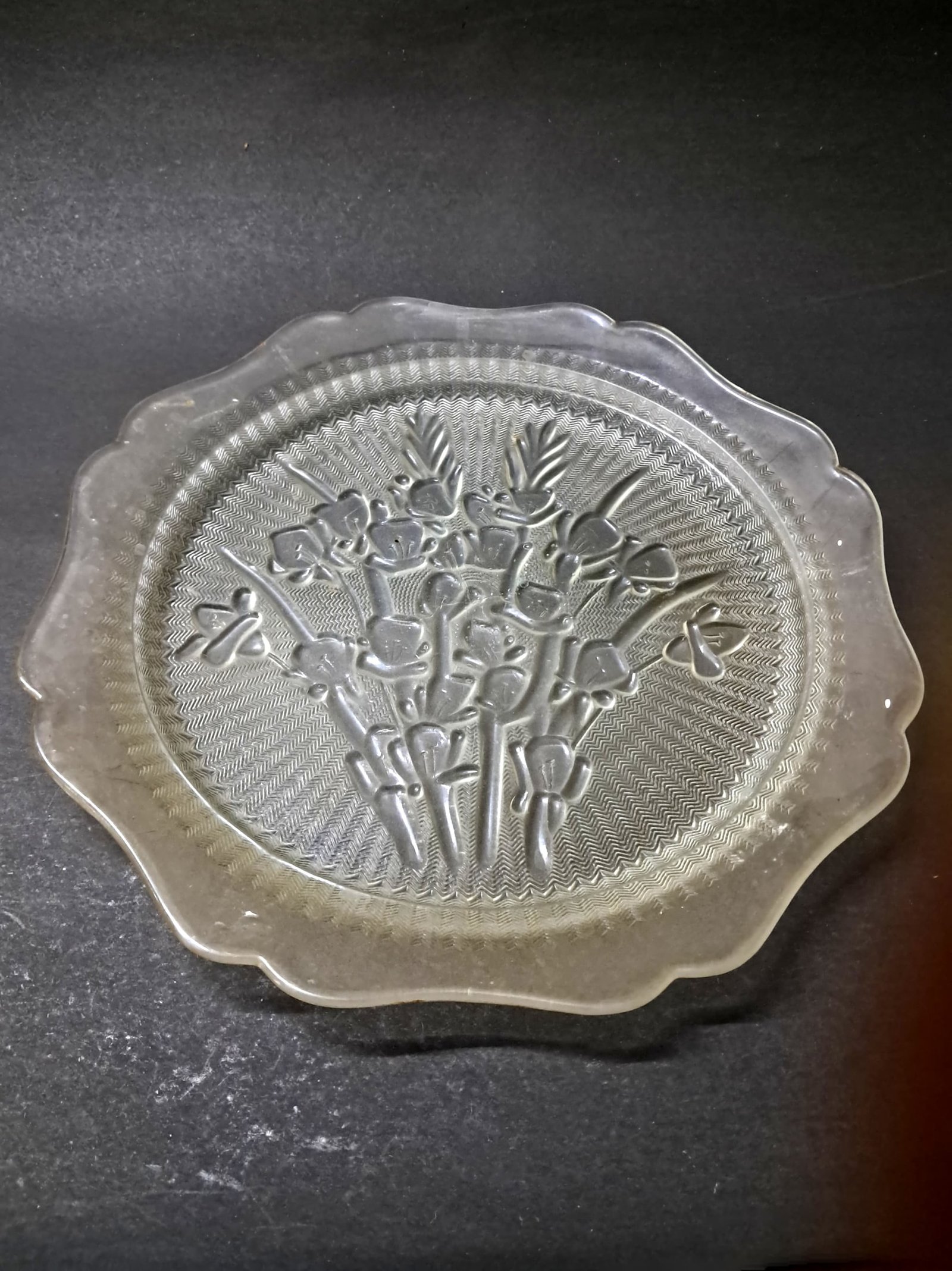 Vintage Jeannette Glass Iris & Herringbone Pattern Sandwich Serving Plate – Clear Pressed Glass