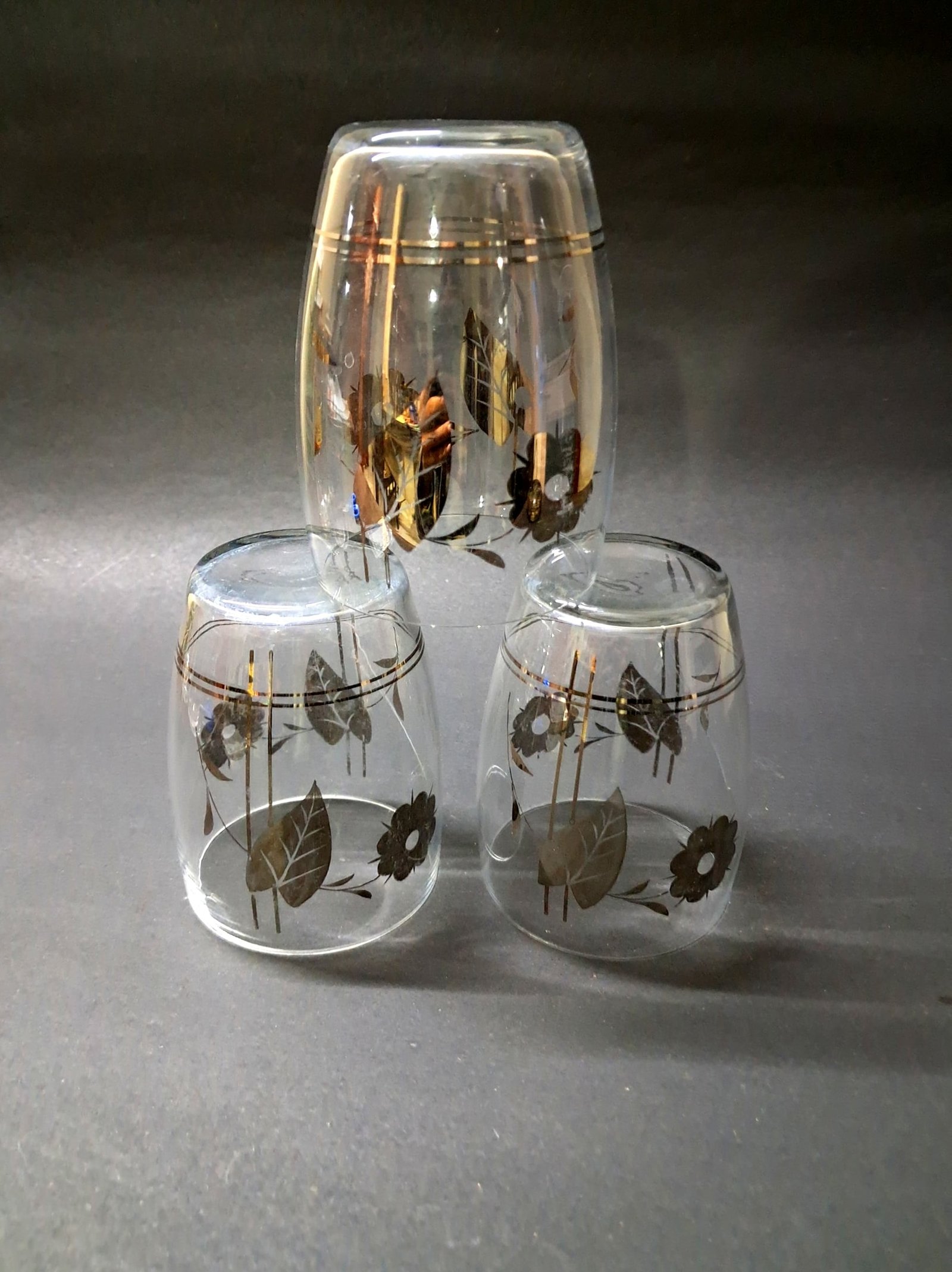 Vintage Mid-Century Libbey Silver Leaf Glassware Set – 1 Pitcher & 3 Glasses