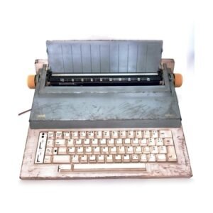 Vintage Olivetti ETP 55 Electronic Portable Typewriter (1985–86)